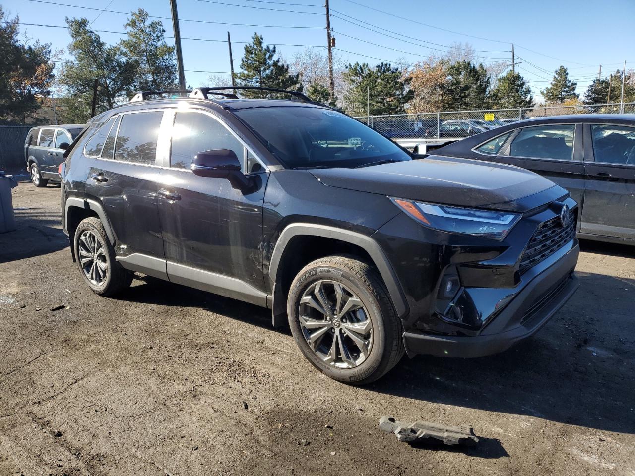 2022 Toyota RAV 4 - Image 4