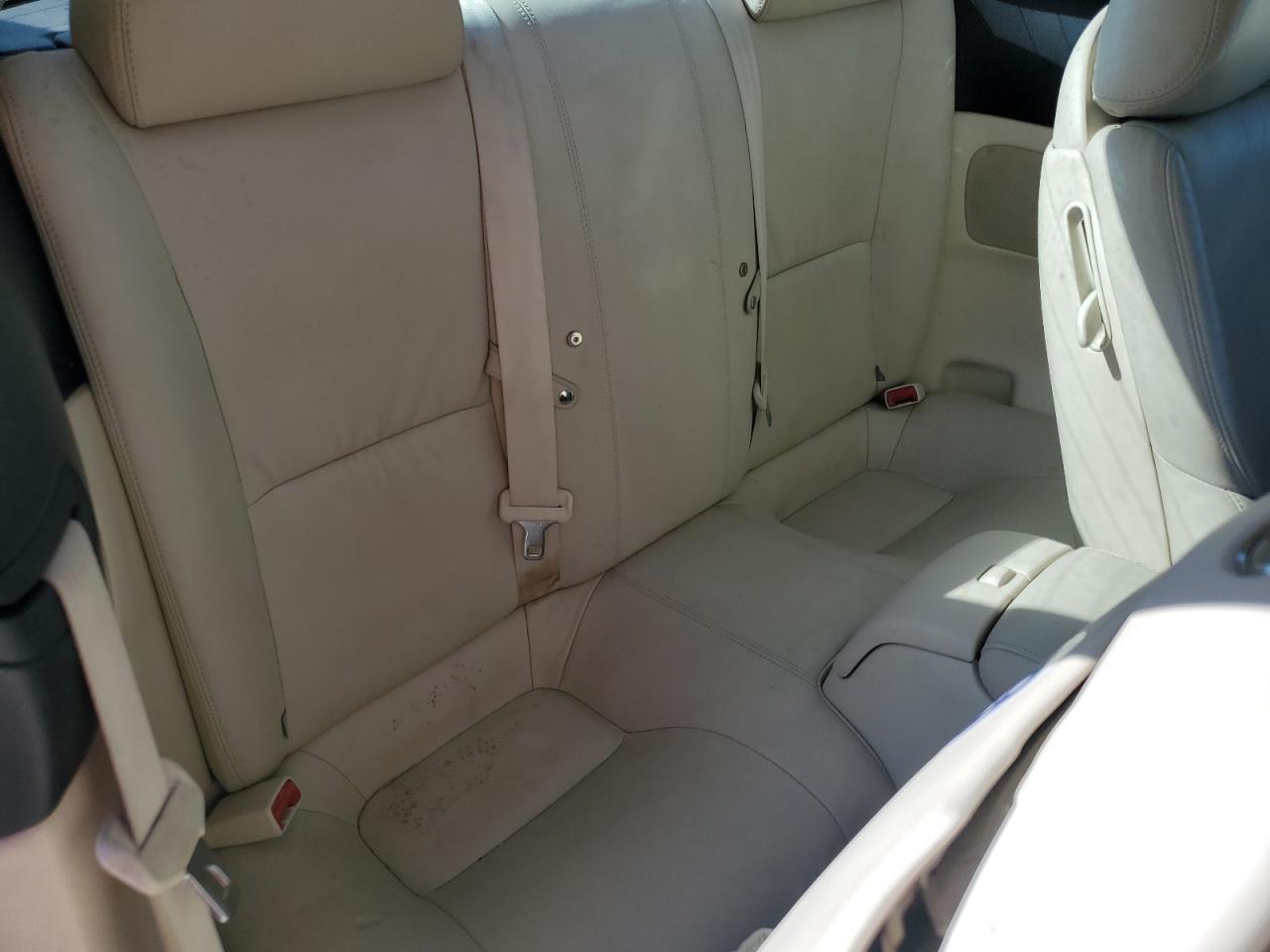 2003 Lexus SC - Image 10