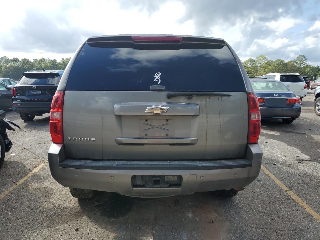 2008 Chevrolet Tahoe - Image 6