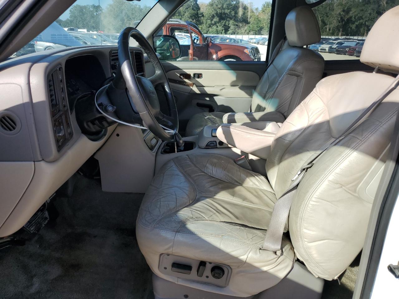 2000 GMC Yukon VIN: 1GKEK13T1YJ118466 Lot: 79811564