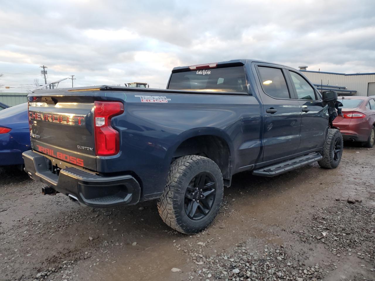 2021 Chevrolet Silverado - Image 3