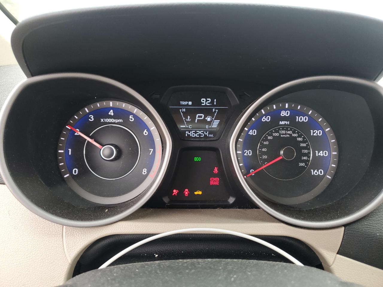 2014 Hyundai Elantra - Image 9