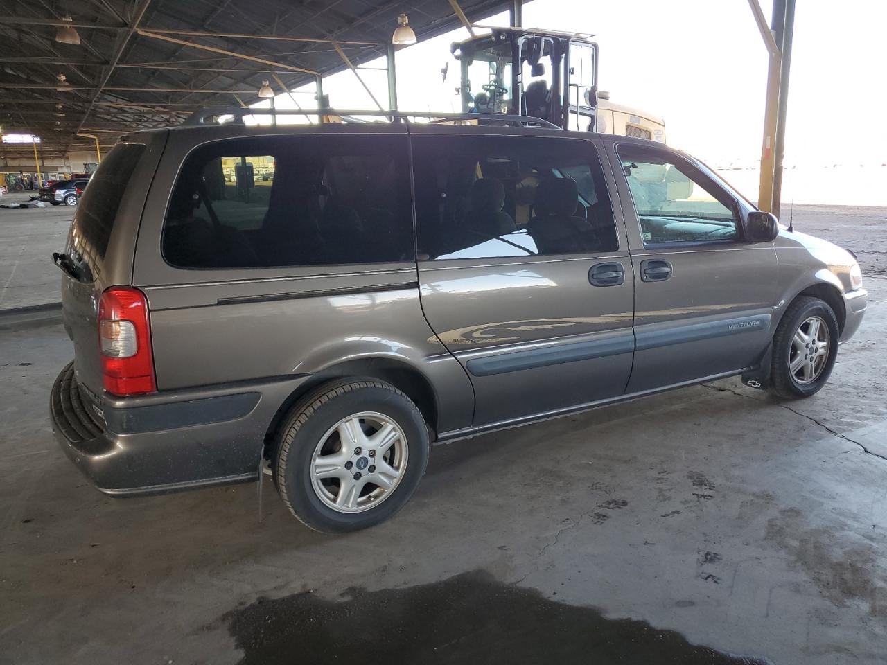 2002 Chevrolet Venture - Image 3