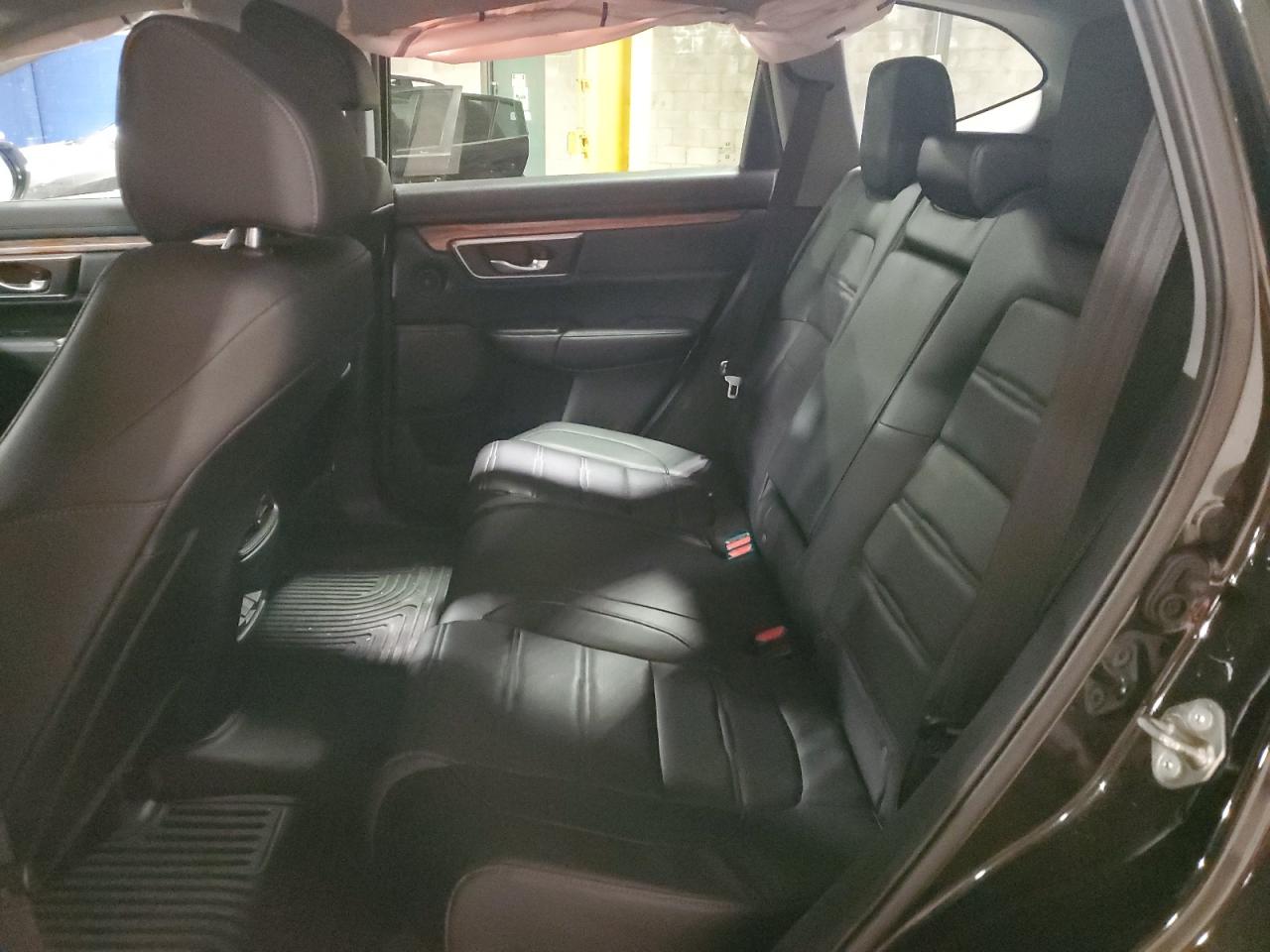 2017 Honda CR-V - Image 11