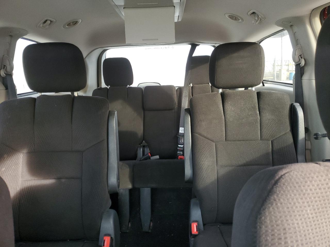 2012 Dodge Caravan - Image 10