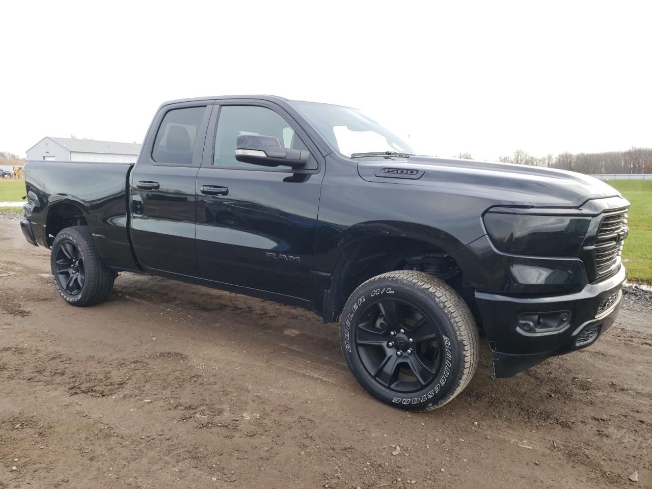 2021 RAM 1500 - Image 4
