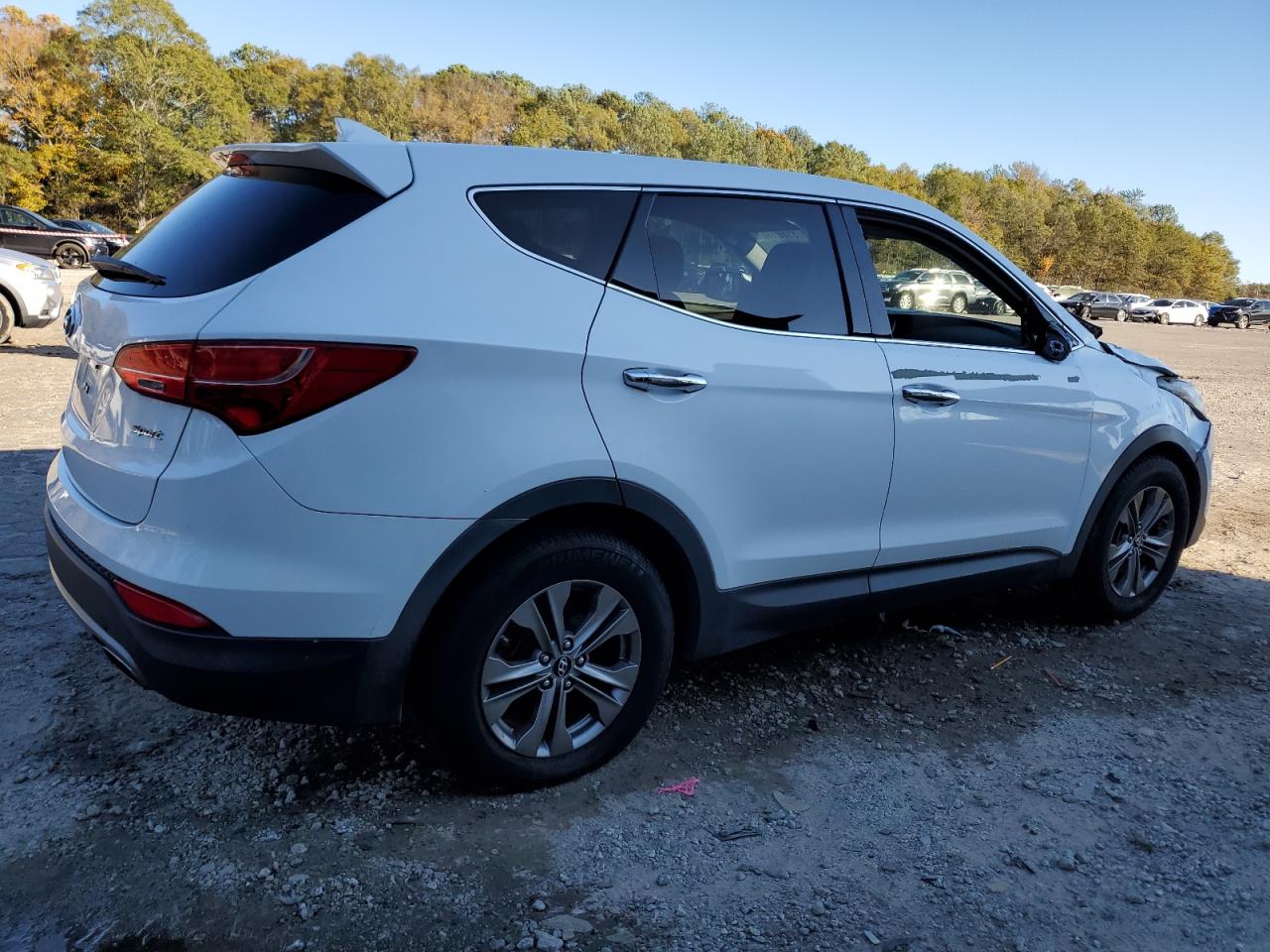 2014 Hyundai Santa Fe - Image 3