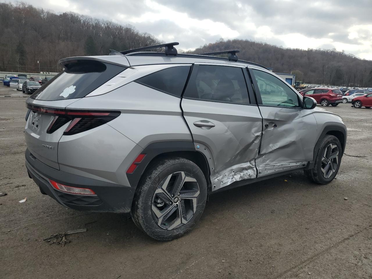 2024 Hyundai Tucson - Image 3