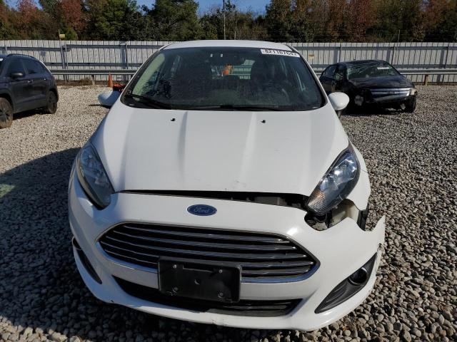  FORD FIESTA 2019 Белы