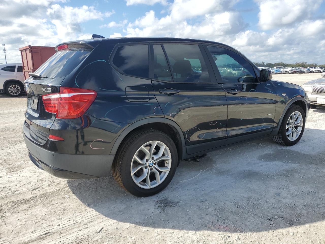 VIN 5UXWX7C56E0E81922 2014 BMW X3 no.3