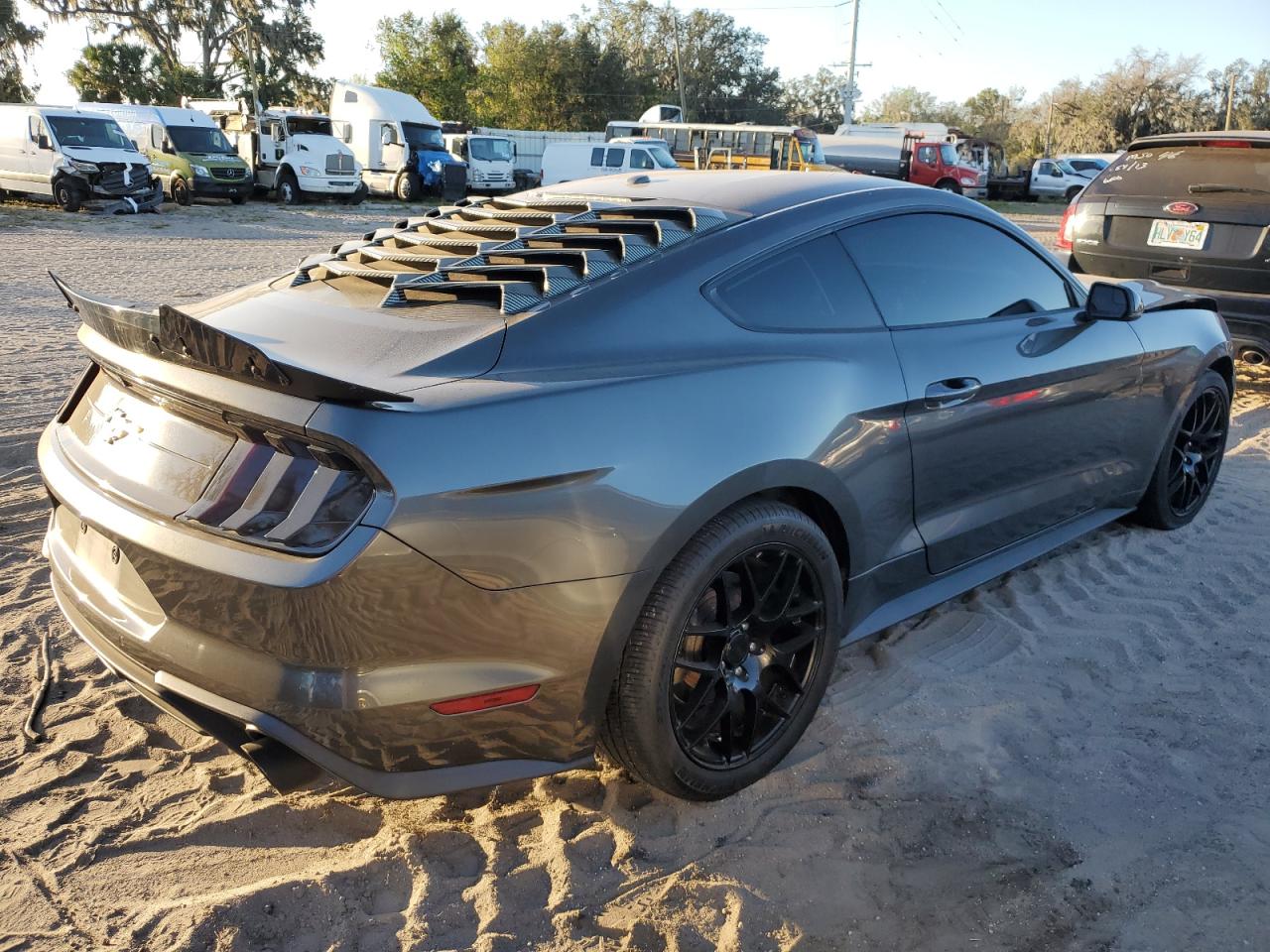 2020 Ford Mustang - Image 3