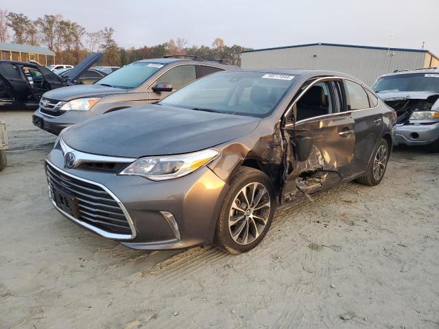 2017 Toyota Avalon Hybrid