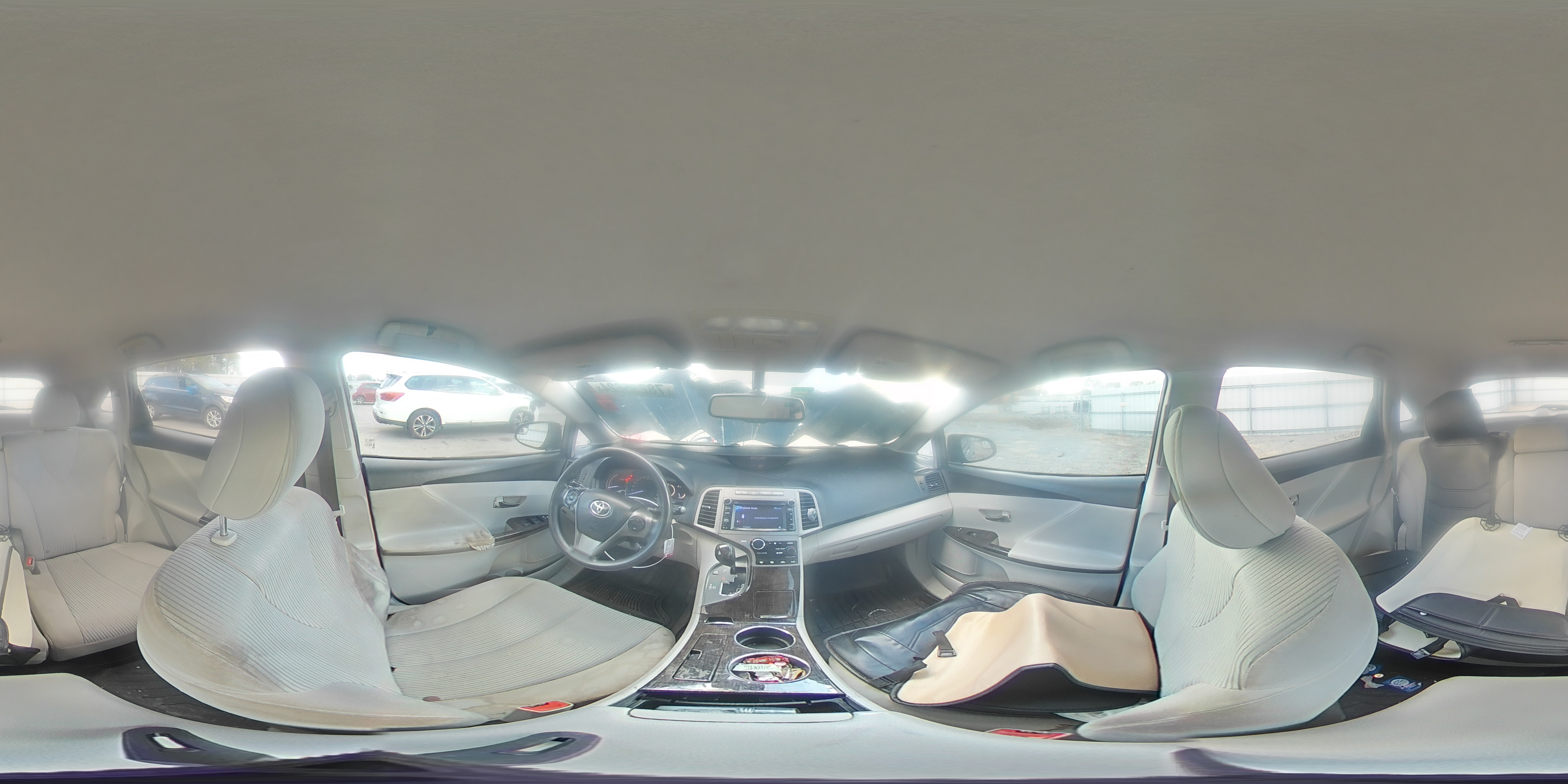 2014 Toyota Venza - Image 14