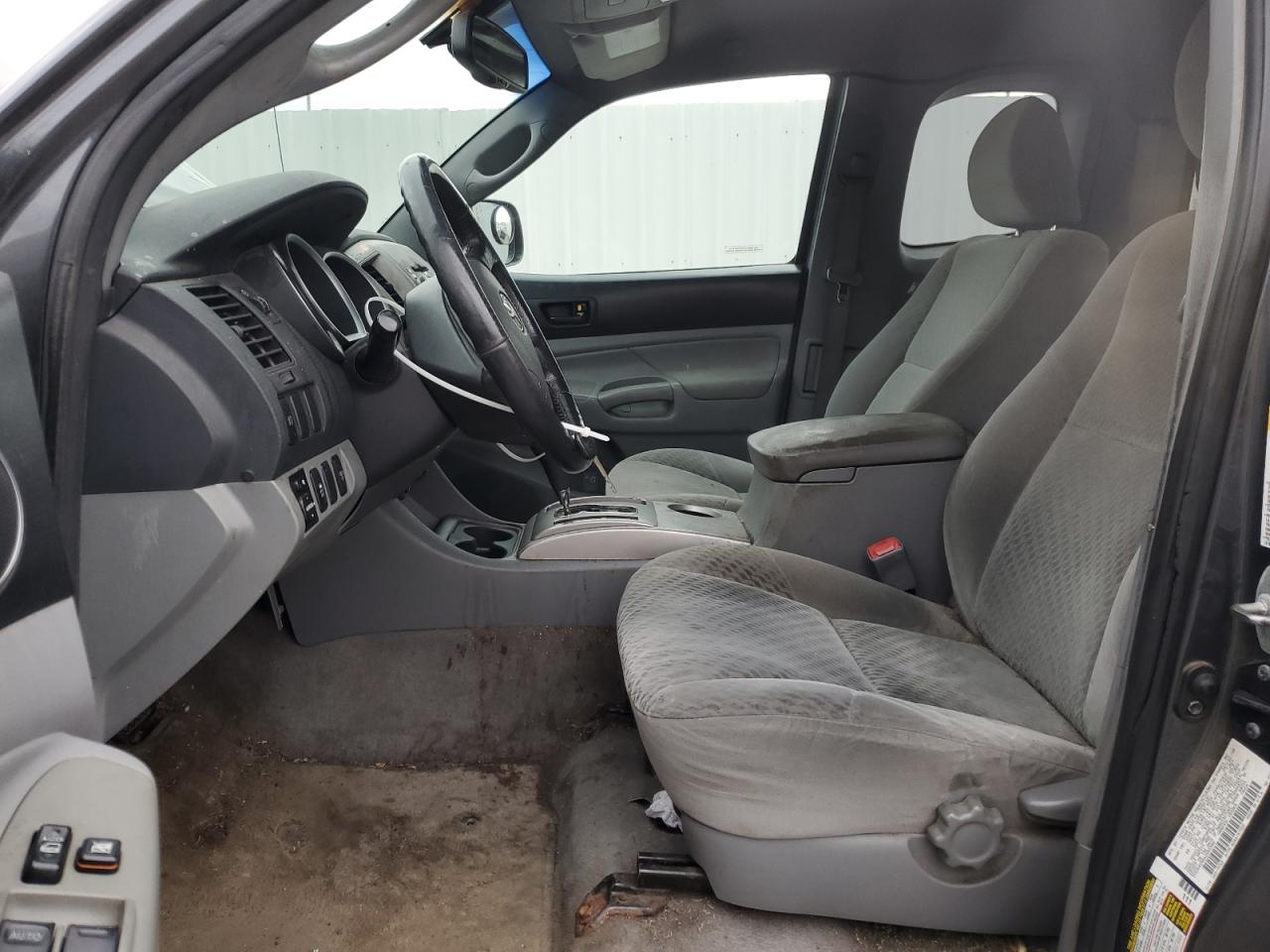 2010 Toyota Tacoma - Image 7