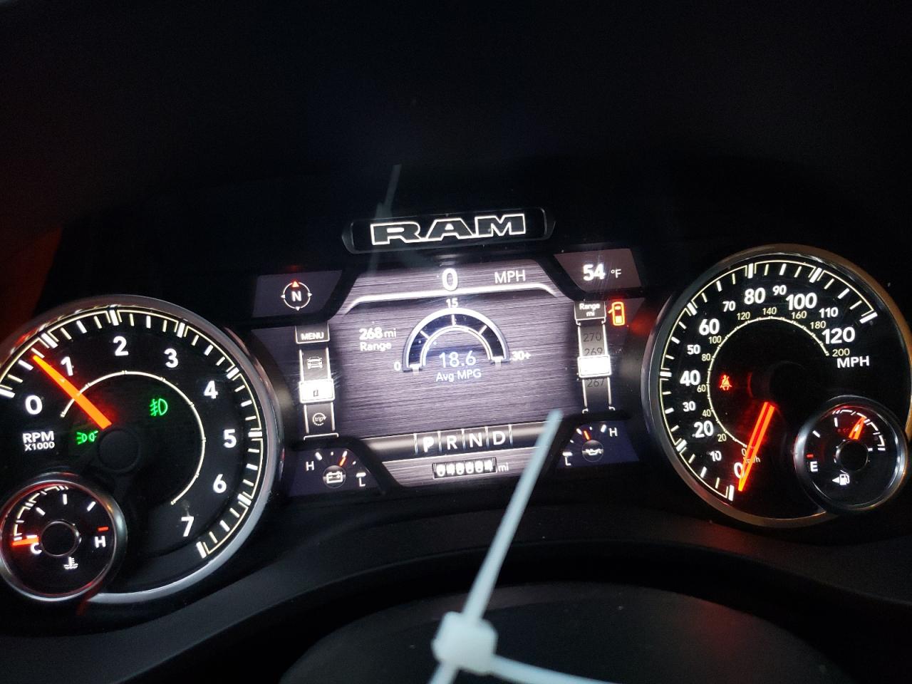 2022 RAM 1500 - Image 9