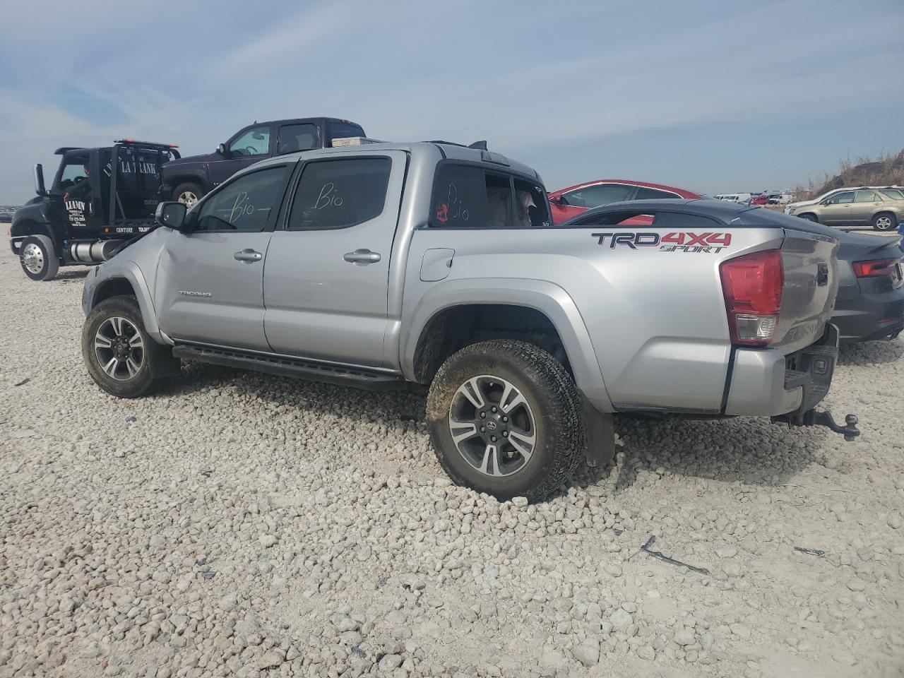 VIN 5TFCZ5AN5GX043972 2016 TOYOTA TACOMA no.2