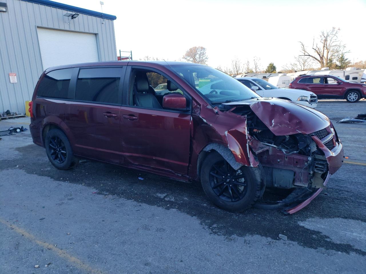 VIN 2C4RDGEG3KR768784 2019 DODGE CARAVAN no.4