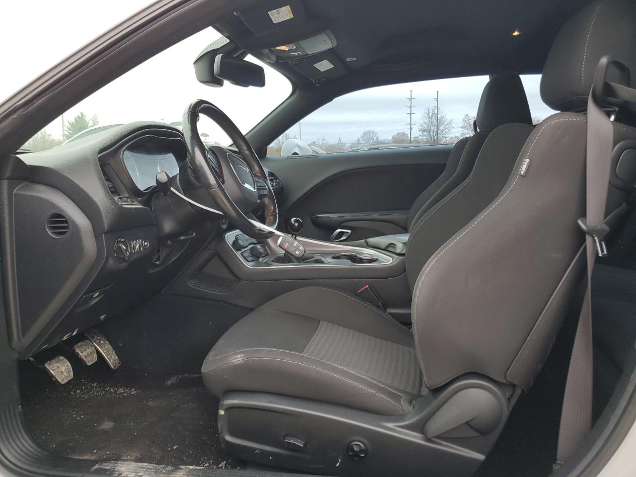 2019 Dodge Challenger - Image 7