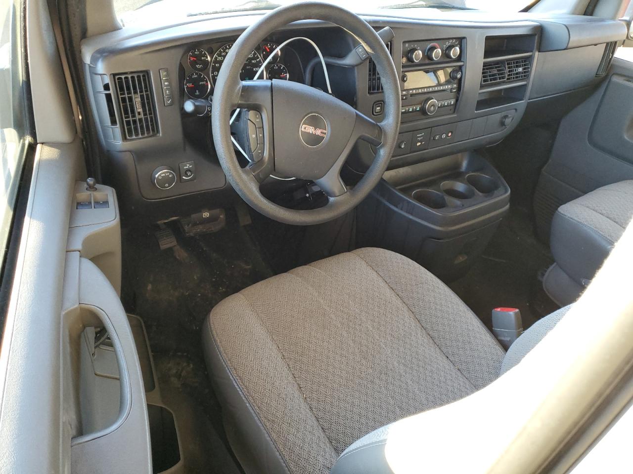 2012 GMC Savana G2500 Lt VIN: 1GJW7RFG8C1201263 Lot: 82800144