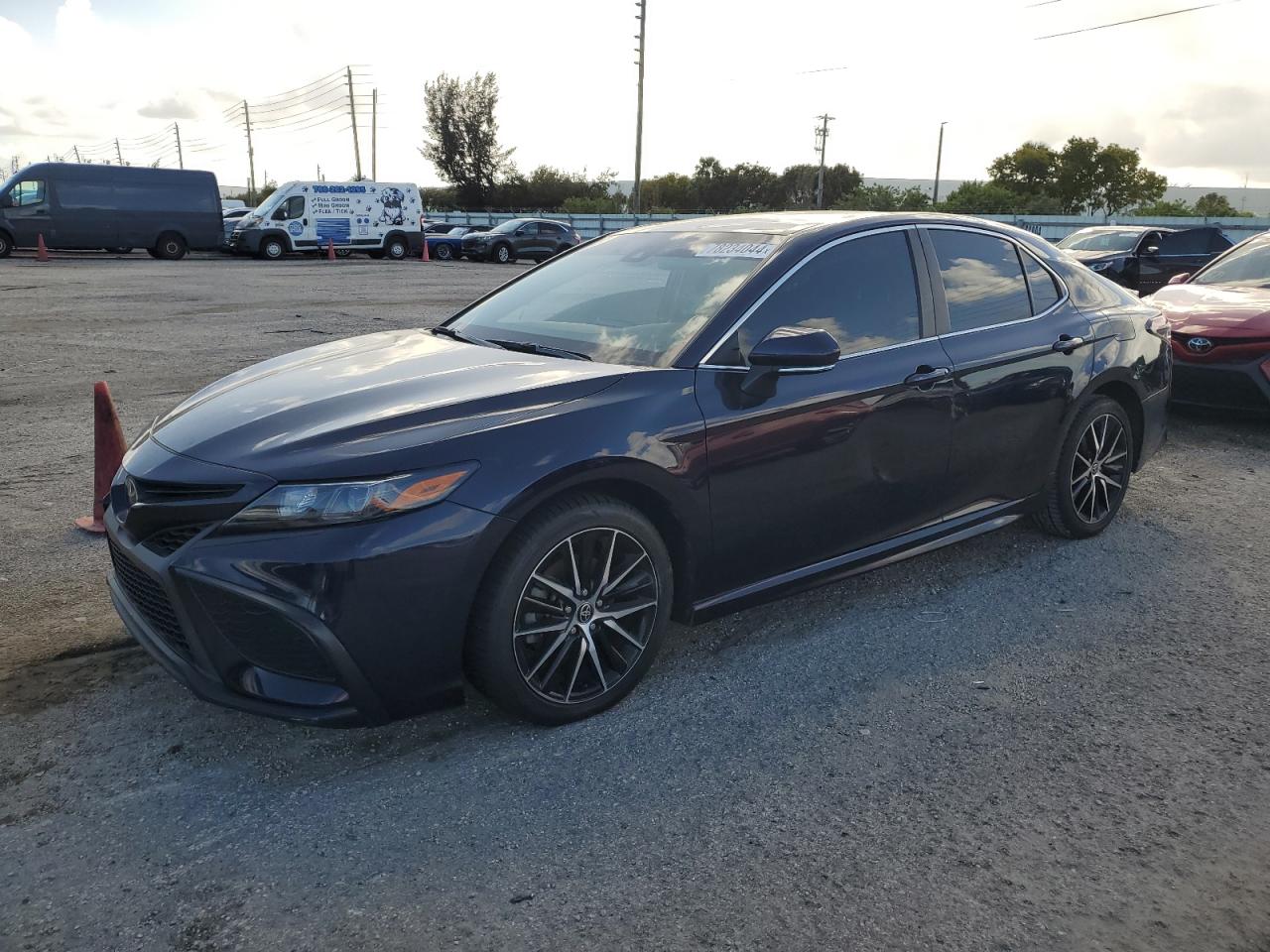 2022 Toyota Camry Se na sprzedaż w Miami, FL - Side