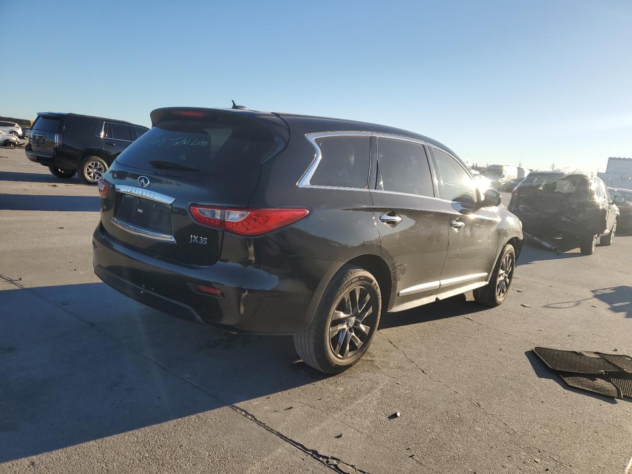 2013 Infiniti JX - Image 3