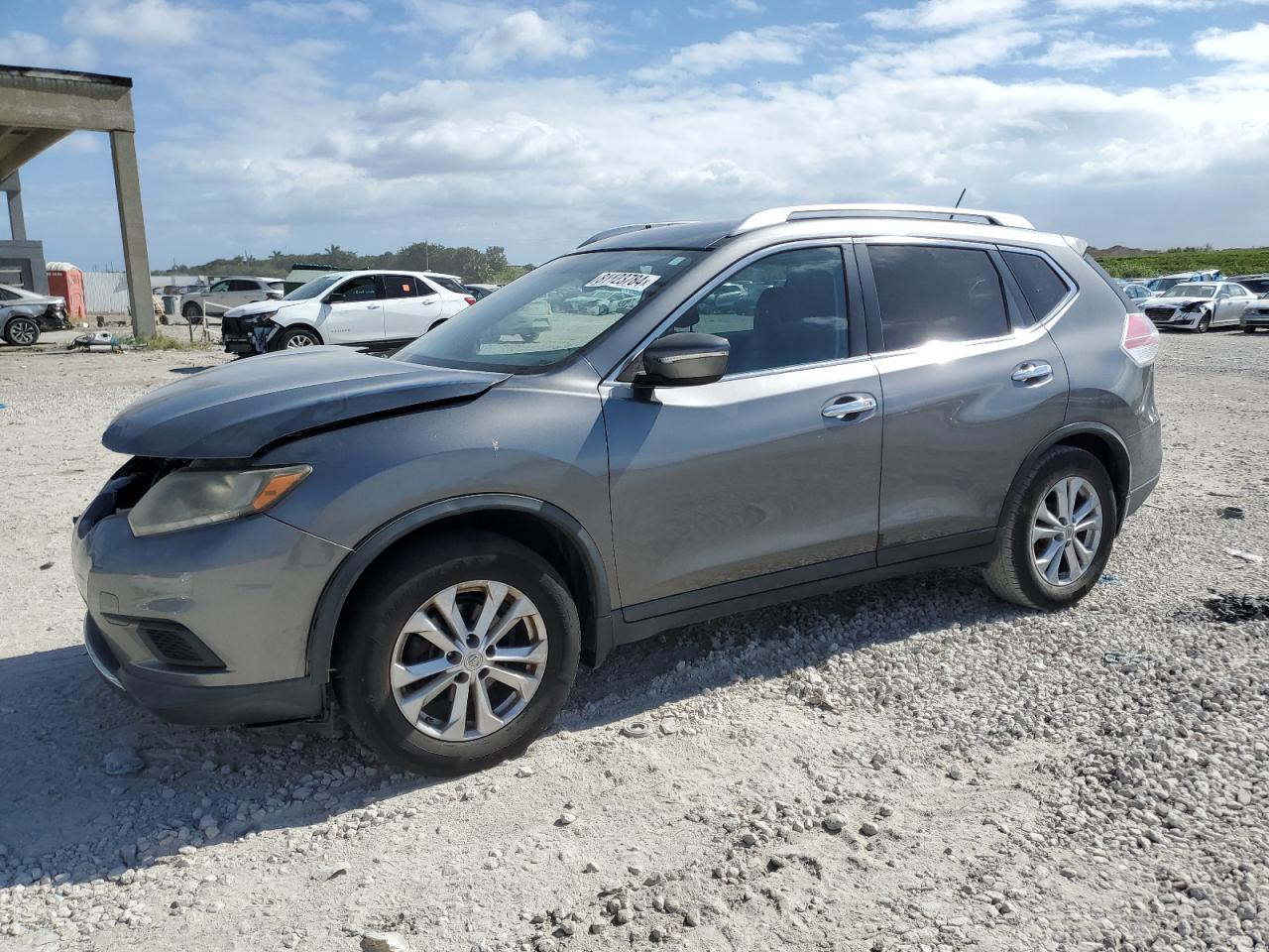 2015 Nissan Rogue - Image 1