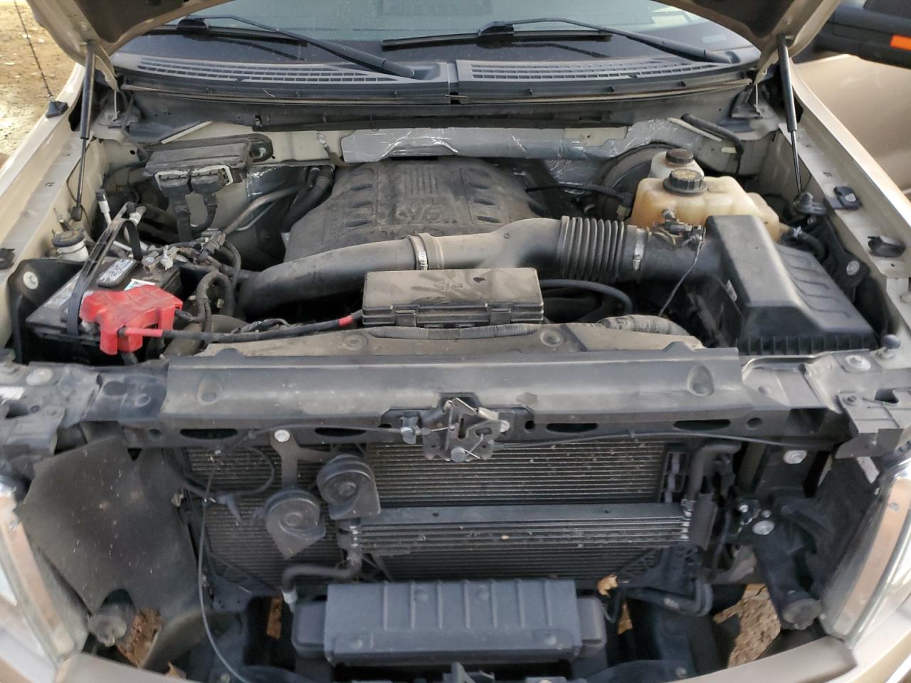 2013 Ford F-150 - Image 11