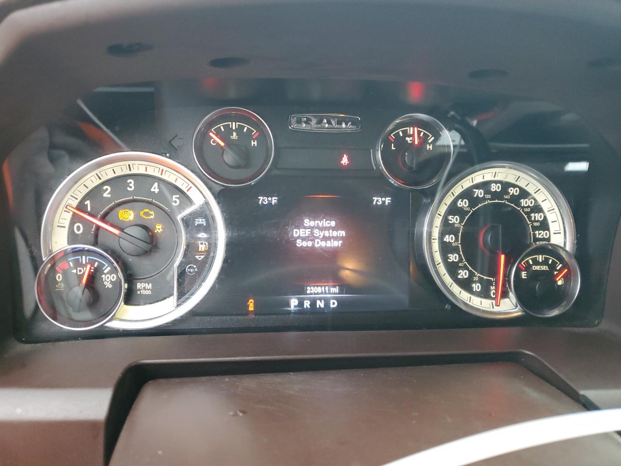 2017 RAM 3500 - Image 9