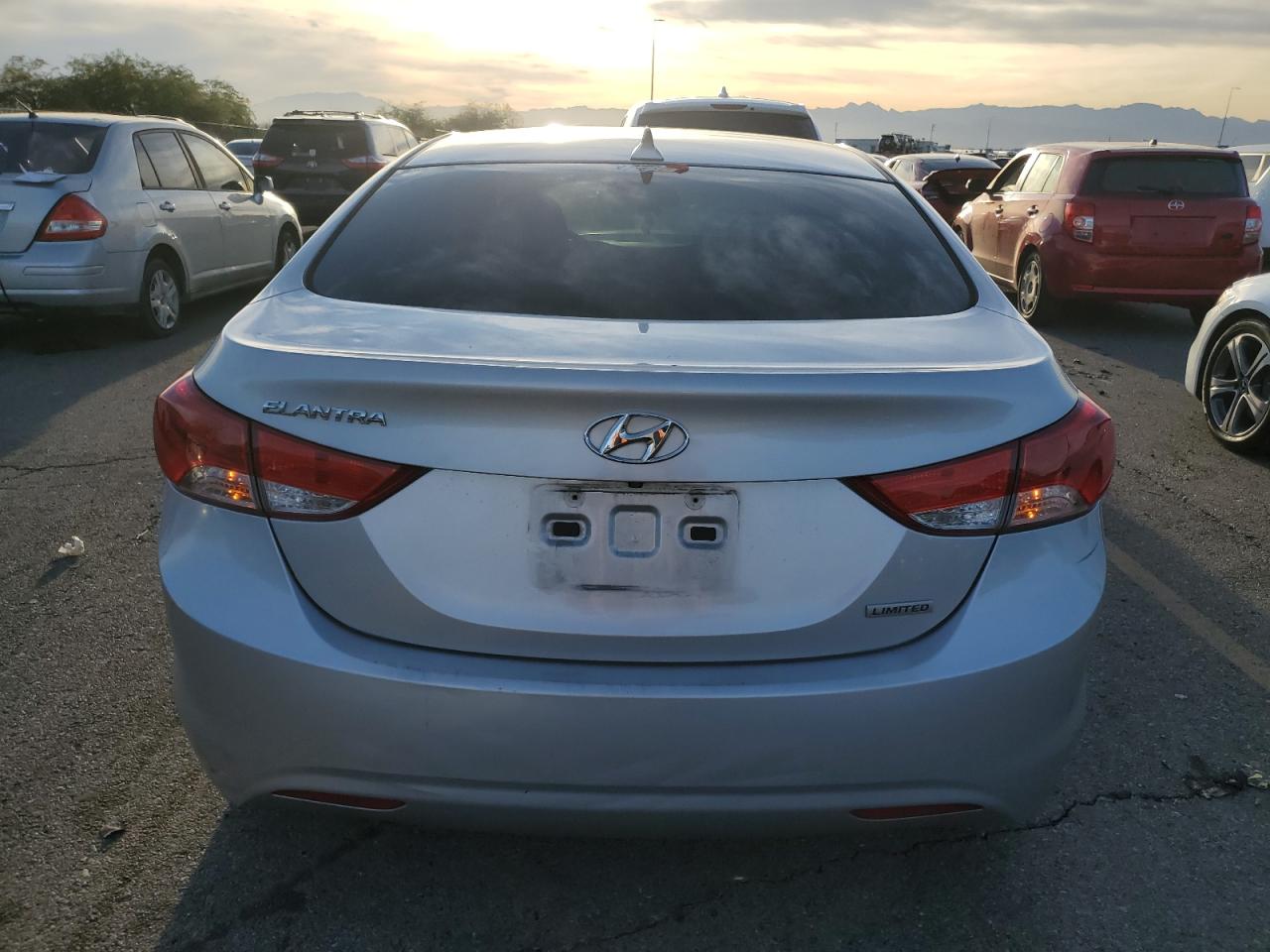 2012 Hyundai Elantra Gls VIN: KMHDH4AE6CU425453 Lot: 79542784