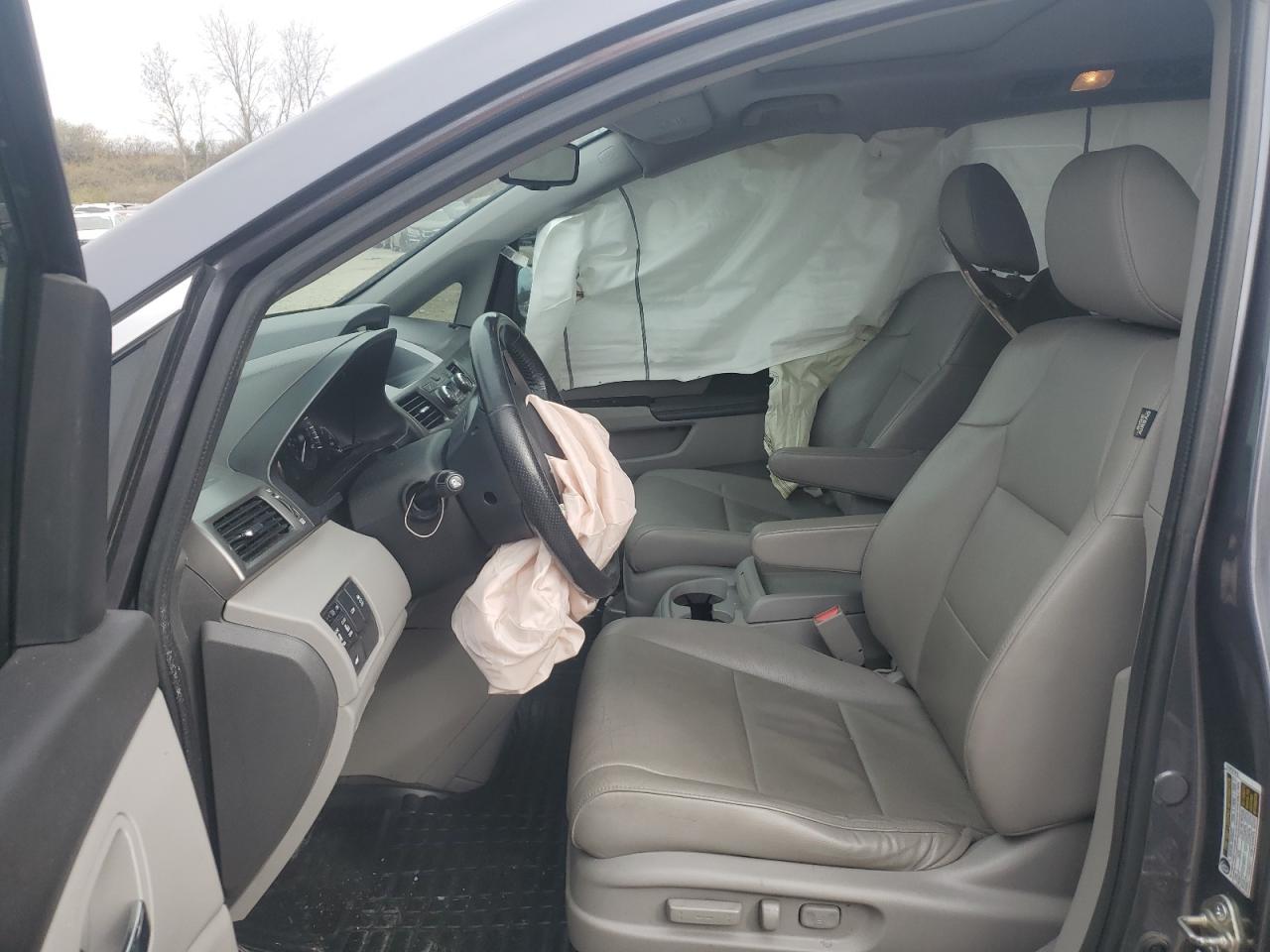 2016 Honda Odyssey - Image 7