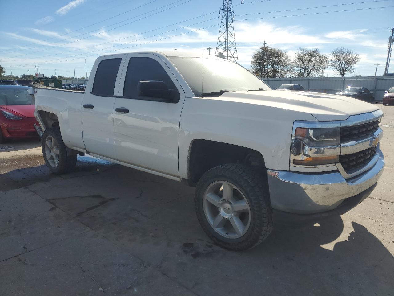 2017 Chevrolet Silverado - Image 4