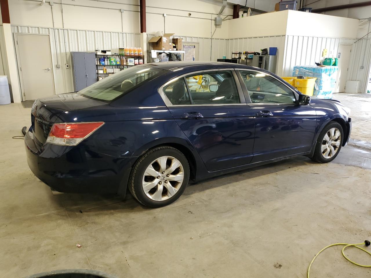 2010 Honda Accord - Image 2