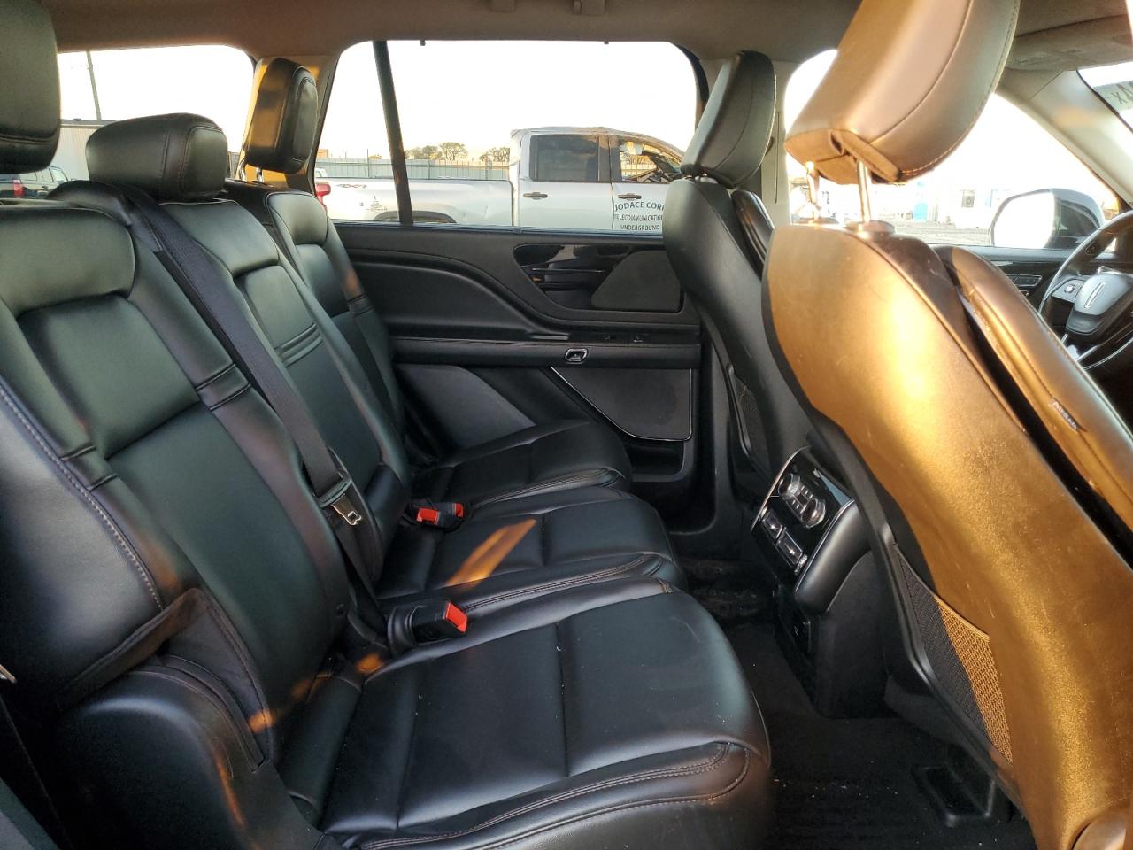 2023 Lincoln Aviator VIN: 5LM5J0XC1PGL21056 Lot: 81563704