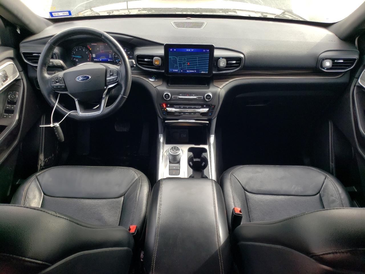 2020 Ford Explorer - Image 8