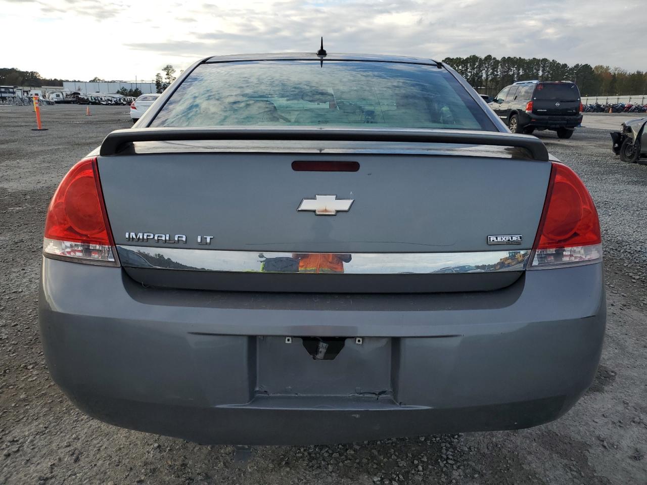 2007 Chevrolet Impala - Image 6