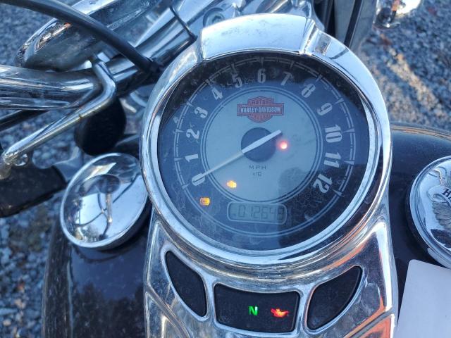 2011 HARLEY-DAVIDSON FLSTC   