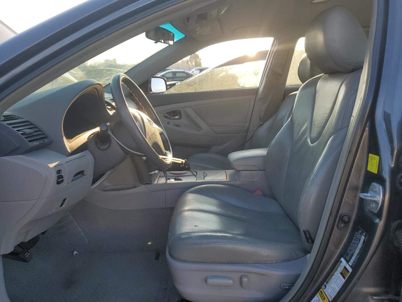 2011 Toyota Camry - Image 7