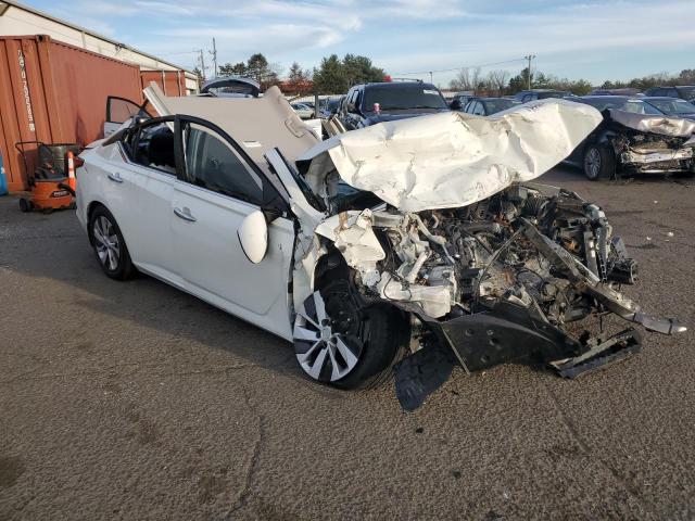  NISSAN ALTIMA 2019 Белый