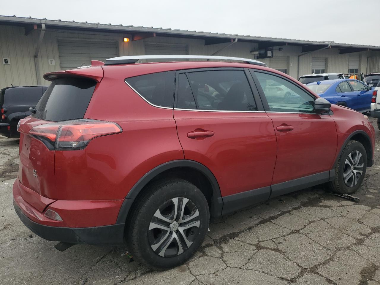 2016 Toyota RAV 4 - Image 3