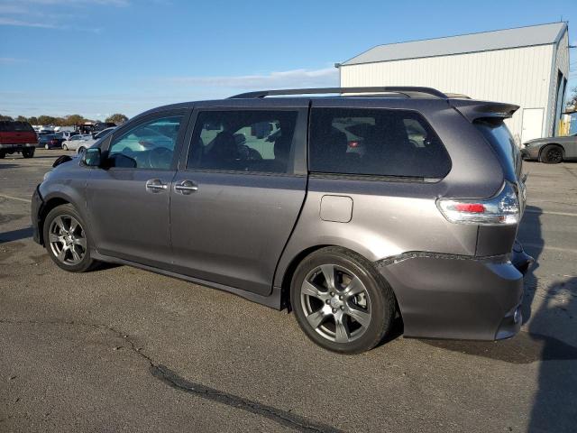  TOYOTA SIENNA 2017 Угольный