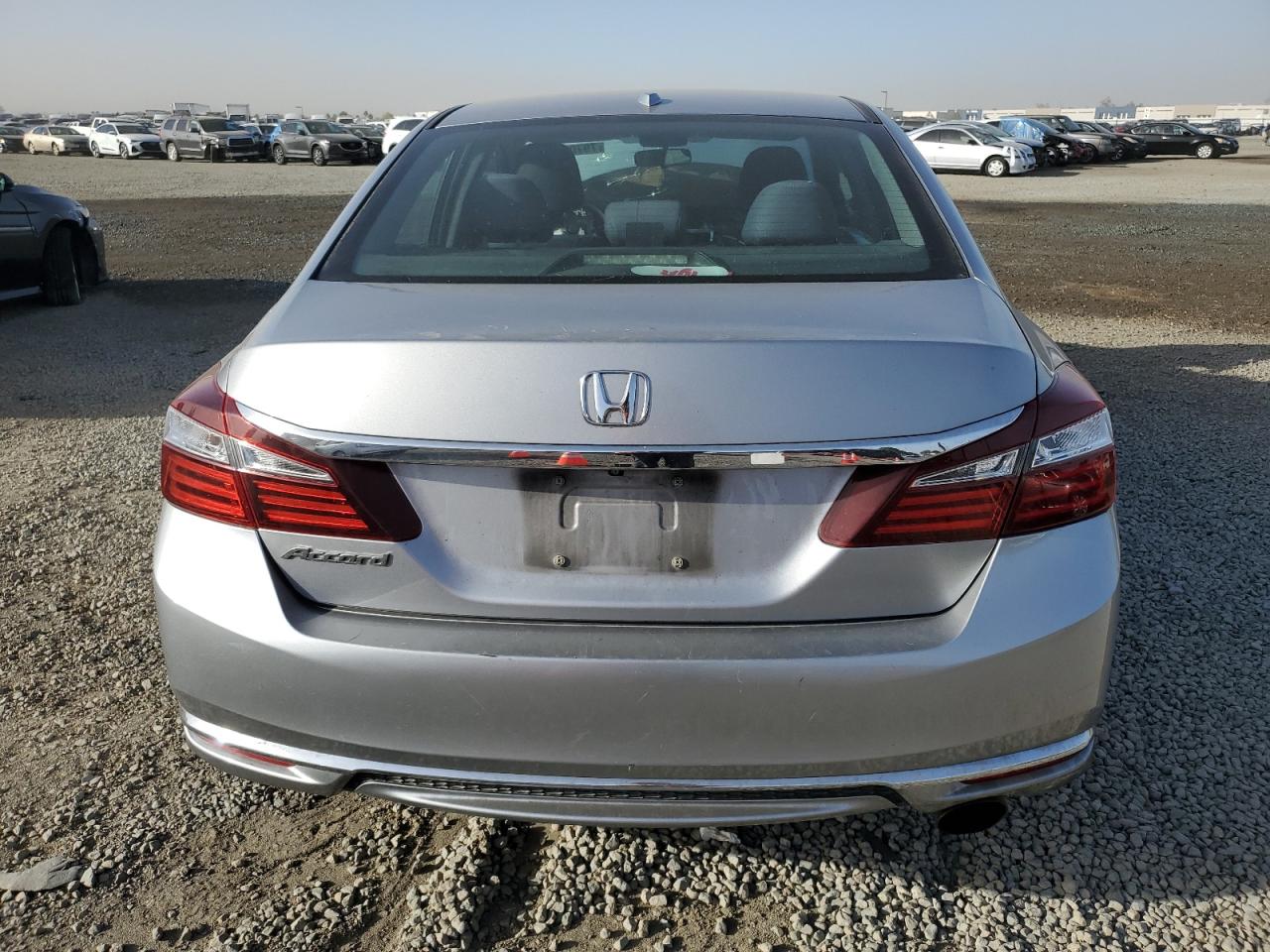 VIN 1HGCR2F7XGA144308 2016 HONDA ACCORD no.6