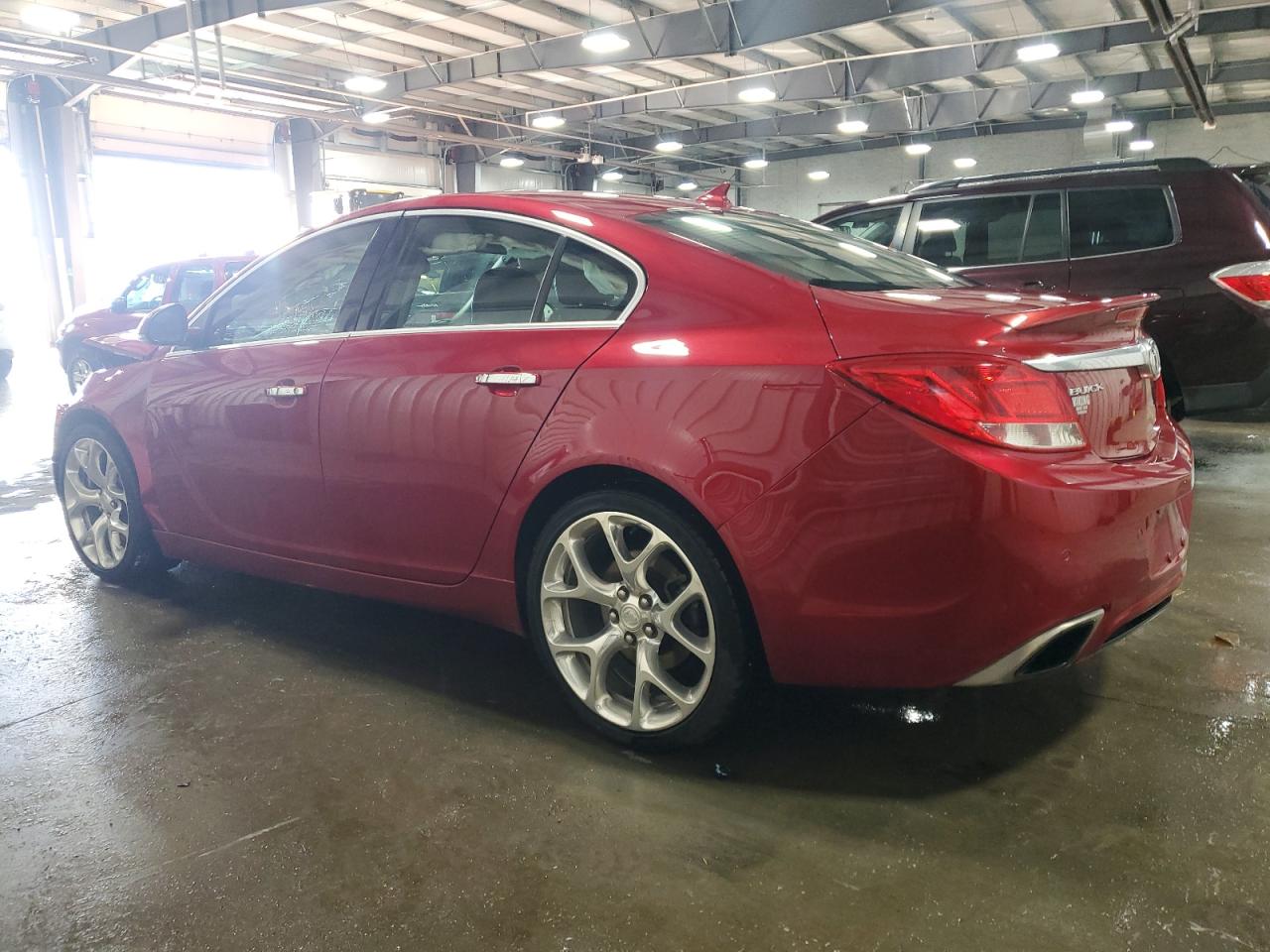 2013 Buick Regal - Image 2