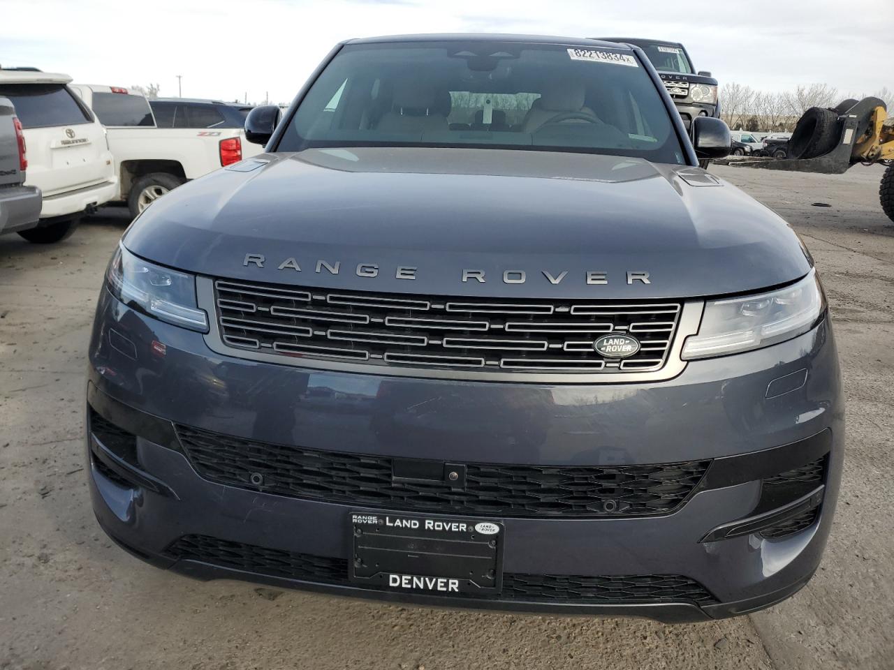 2024 Land Rover Range Rover - Image 5