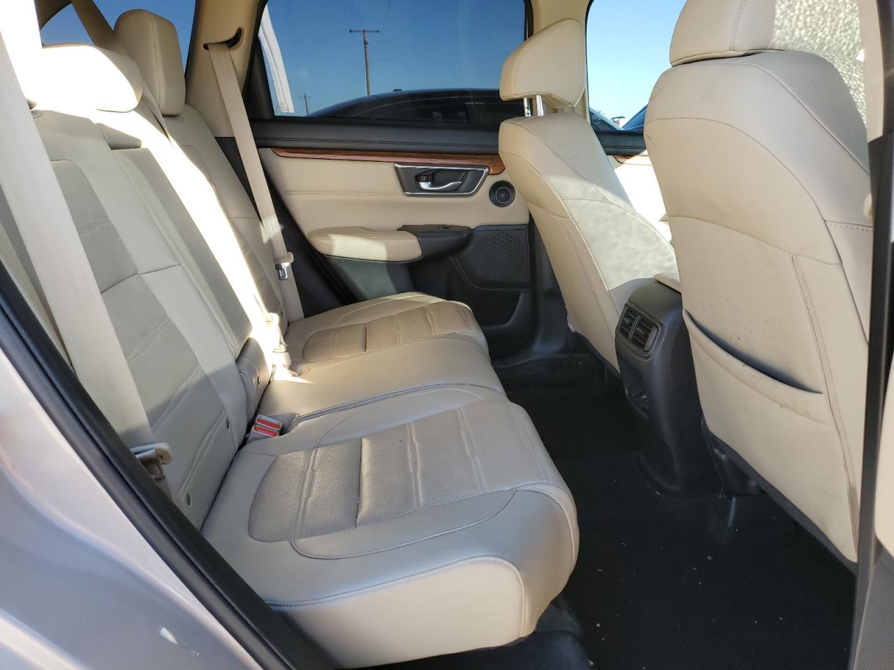 2017 Honda CR-V - Image 11