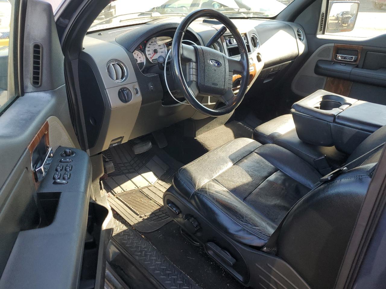 2004 Ford F-150 - Image 8
