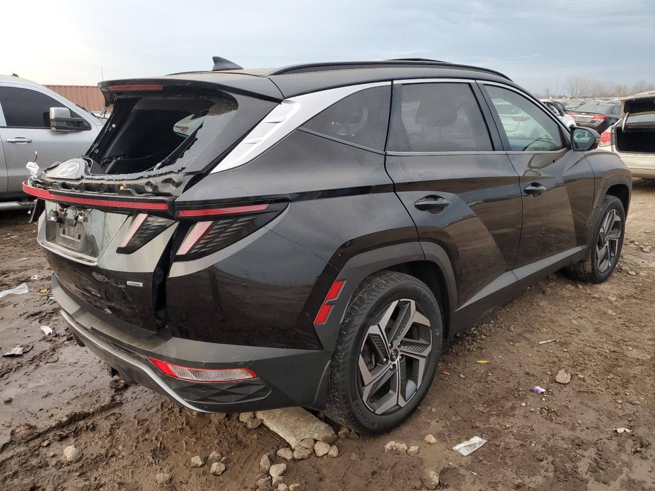 2022 Hyundai Tucson - Image 3