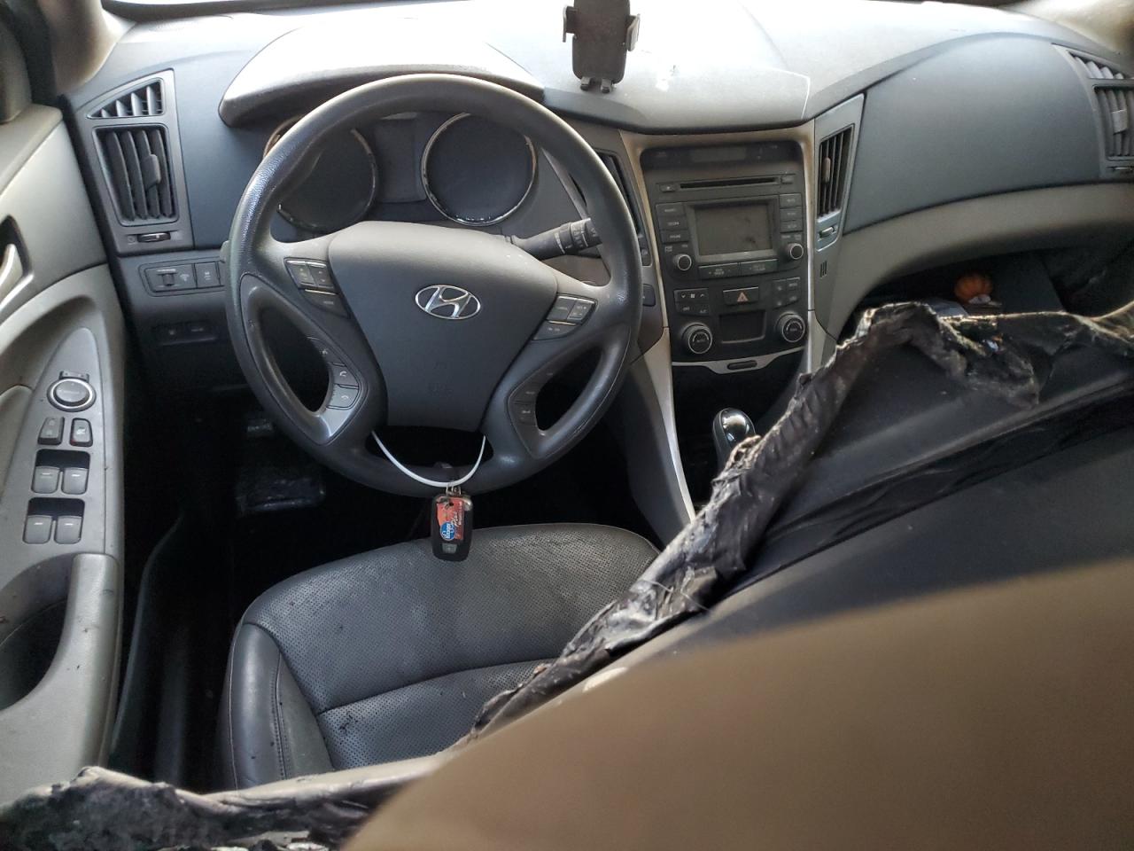 2015 Hyundai Sonata - Image 8