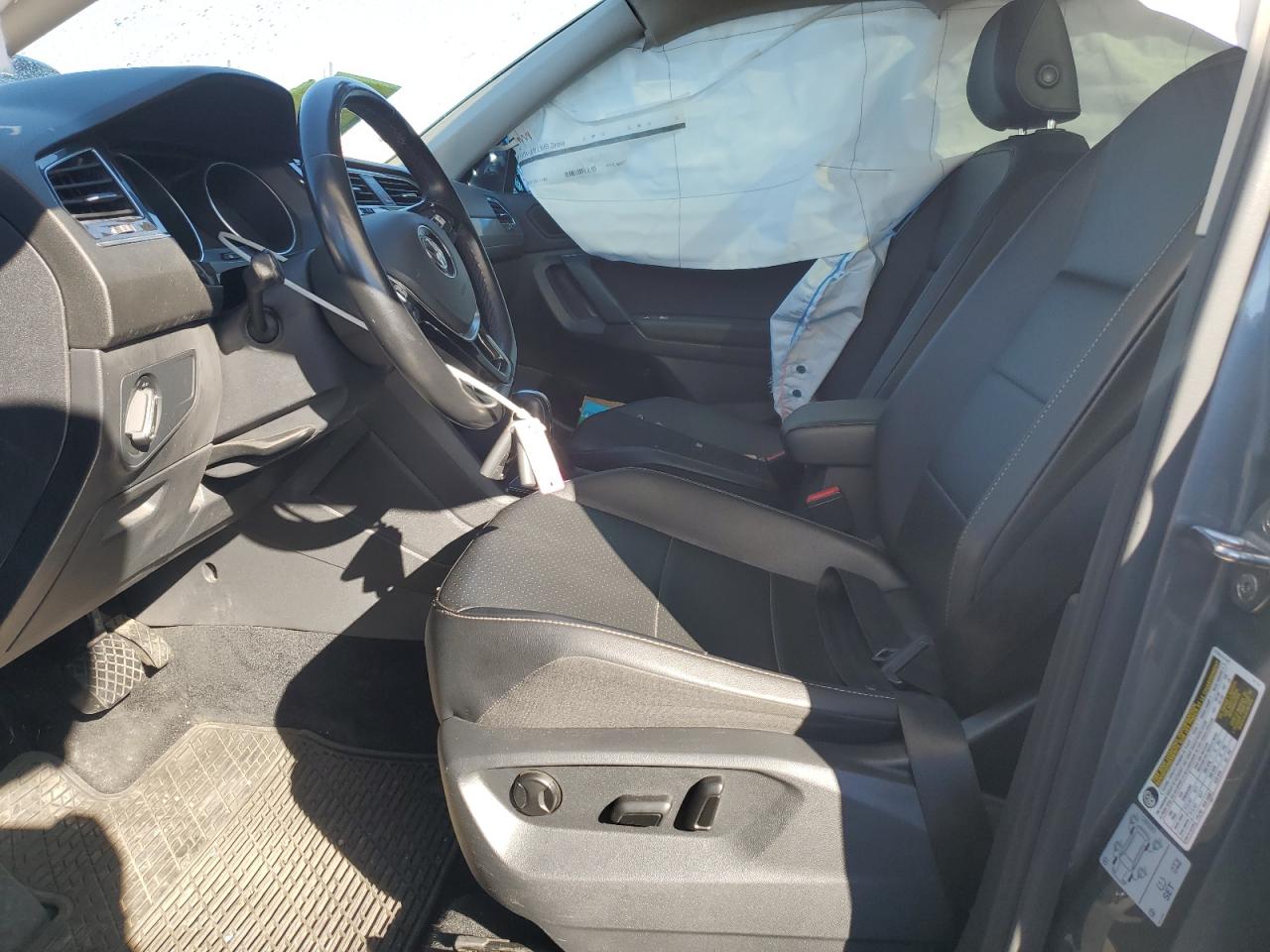 2019 Volkswagen Tiguan - Image 7