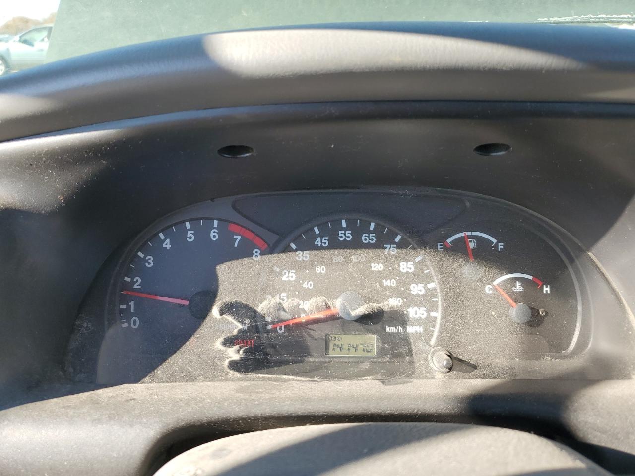 2000 Chevrolet Tracker - Image 9