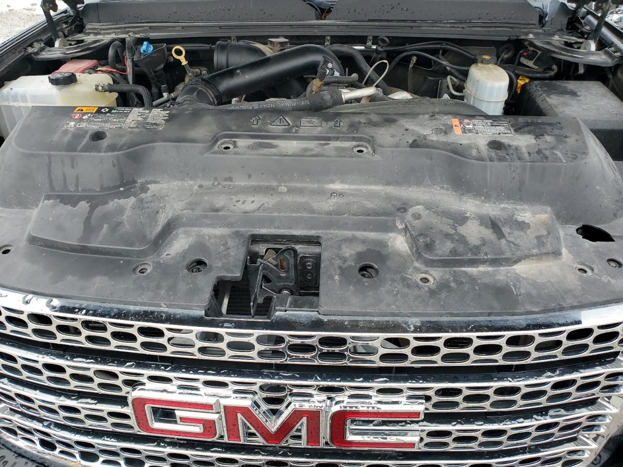 2012 GMC Sierra - Image 11